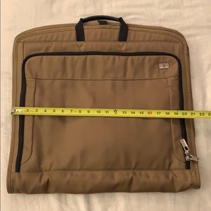 Victorinox garment sleeve. Tan.